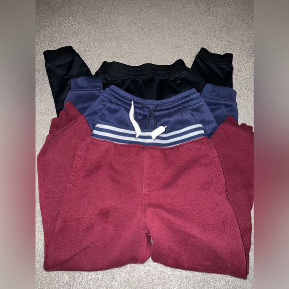Old Navy Bottoms 3 Pairs Of Boys Size 5 Sweat Pantsold Navy Under